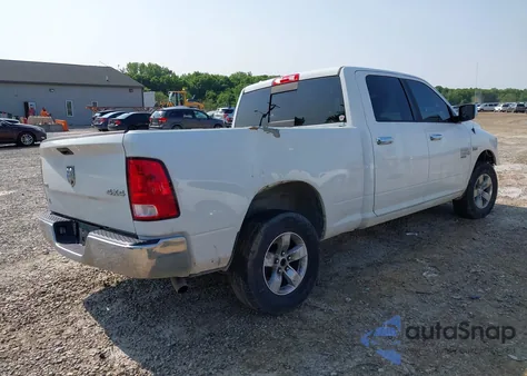 2019 Ram 1500 Classic Slt 4X4 6'4 Box z USA, uszkodzony, nr VIN 1C6RR7TT2KS588347